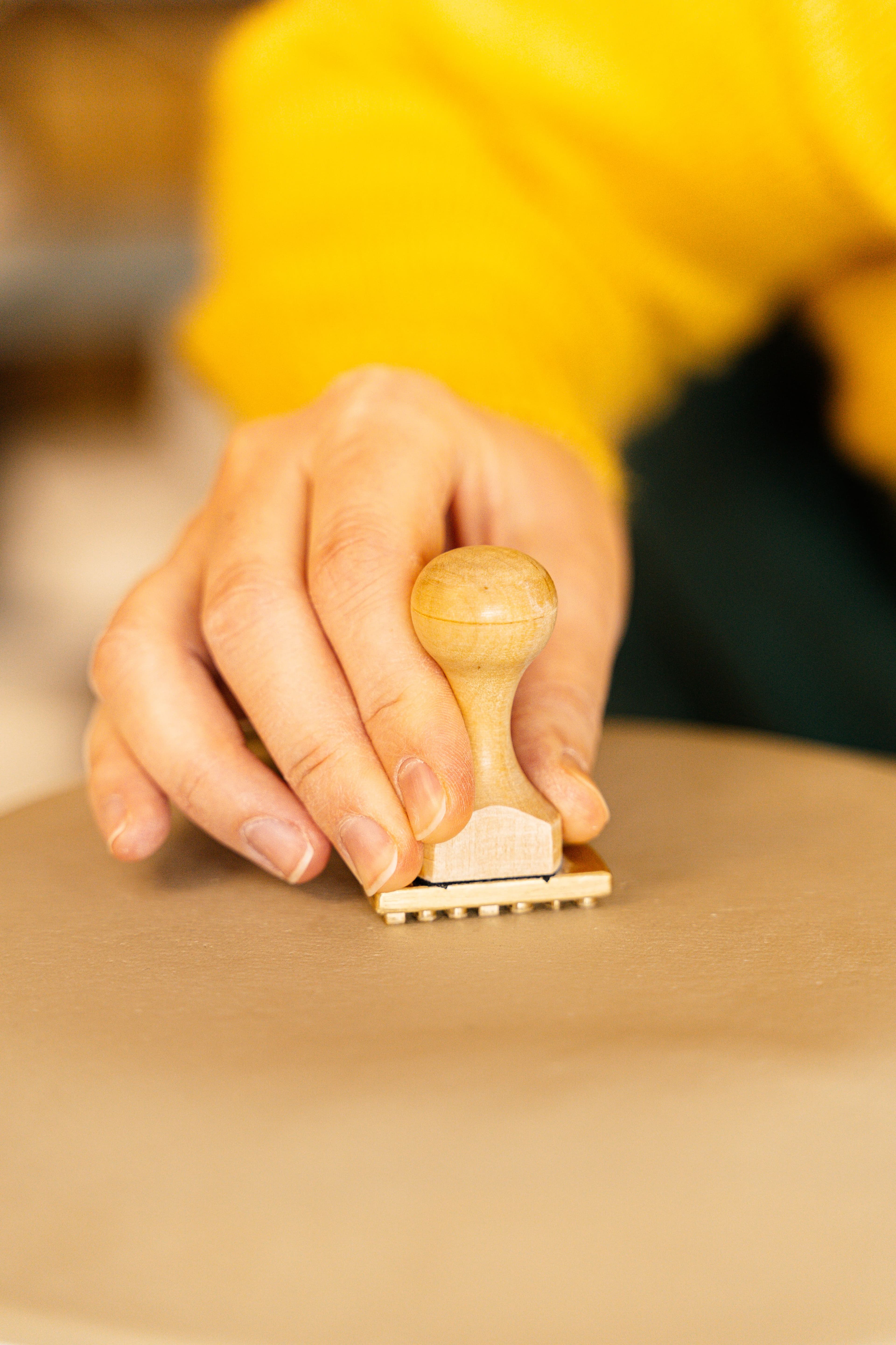 Wooden Handle Stamp, Medium, Round